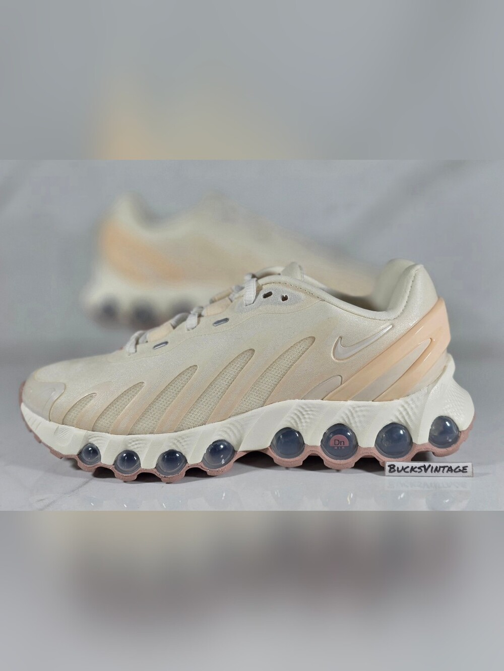 Nike Air Max DN8 Pearl White Particle Pink Metallic Silver IH5084-219 Womens 6